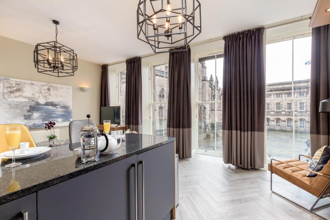 Royal Mile Apartments By Joivy Edinburgh Dış mekan fotoğraf