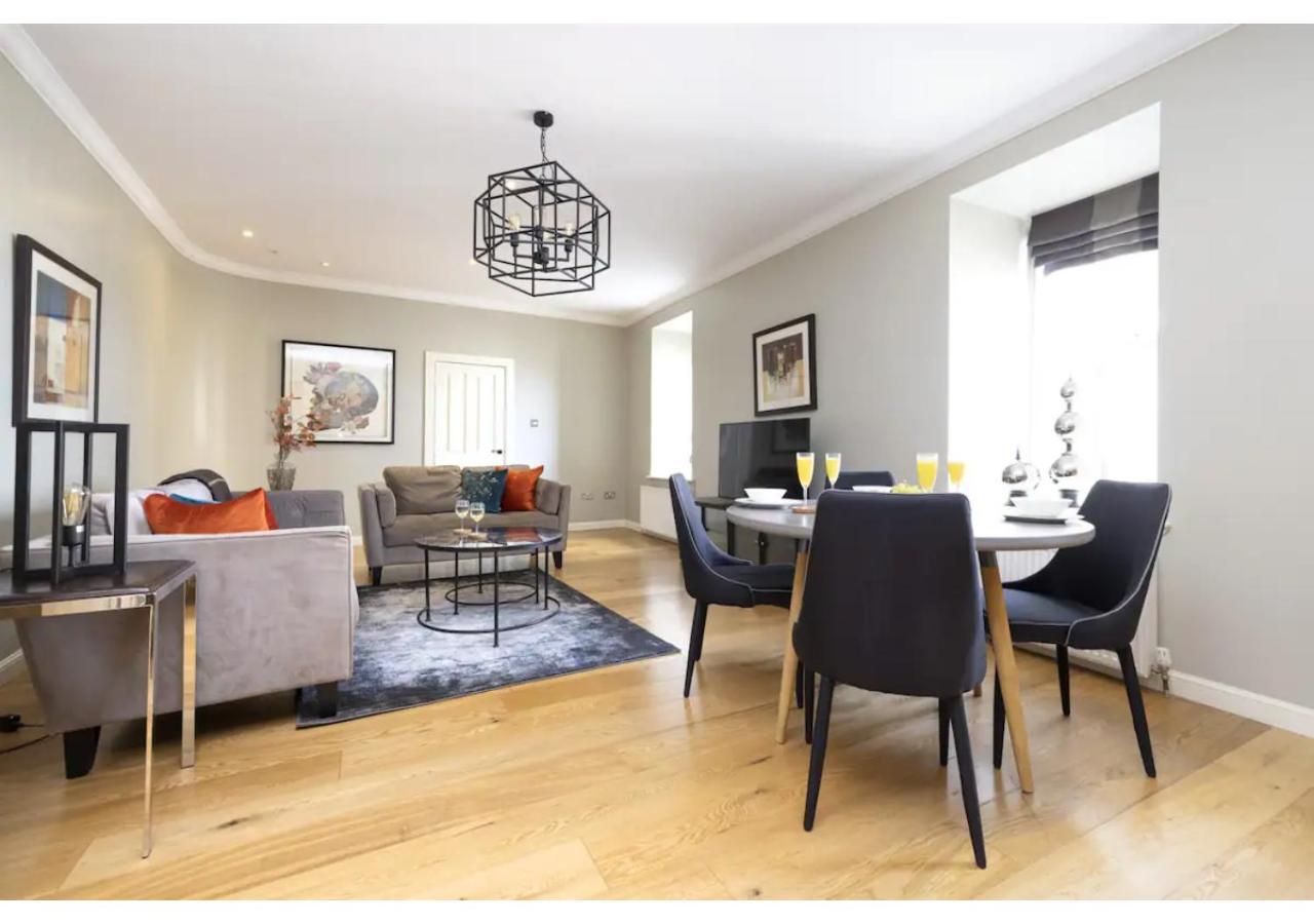 Royal Mile Apartments By Joivy Edinburgh Dış mekan fotoğraf