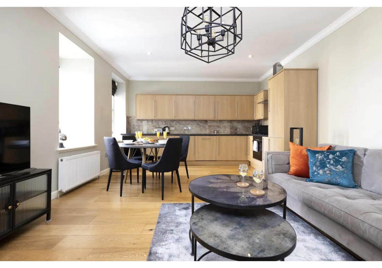 Royal Mile Apartments By Joivy Edinburgh Dış mekan fotoğraf