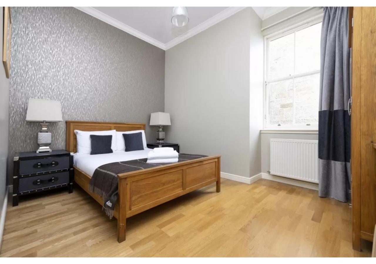 Royal Mile Apartments By Joivy Edinburgh Dış mekan fotoğraf