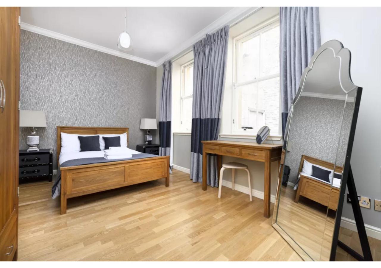 Royal Mile Apartments By Joivy Edinburgh Dış mekan fotoğraf