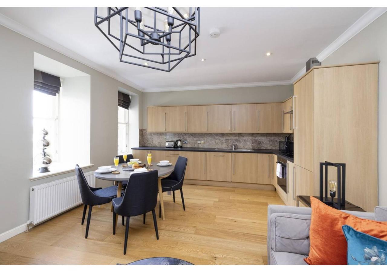 Royal Mile Apartments By Joivy Edinburgh Dış mekan fotoğraf