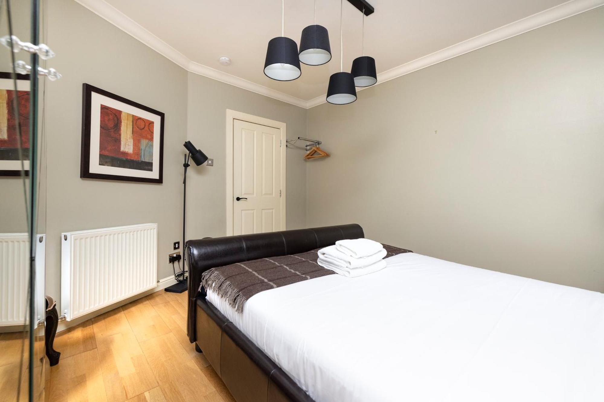 Royal Mile Apartments By Joivy Edinburgh Dış mekan fotoğraf